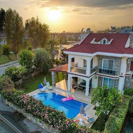 Guel, Вилла *